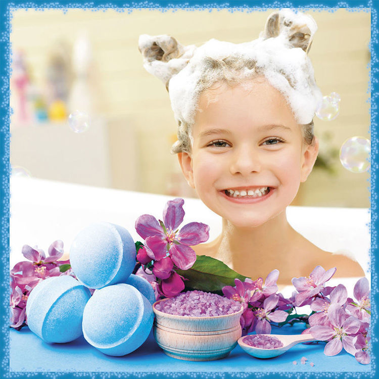 Εικόνα για Studio Αισθητικής I'm a Genius με Μάσκες, Bath Bombs & Scrubs 7-12 Ετών Lisciani 102631